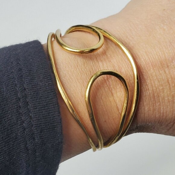 Stella & Dot Women's Cuff Bracelet Adjustable Gold Toned - Picture 2 of 5